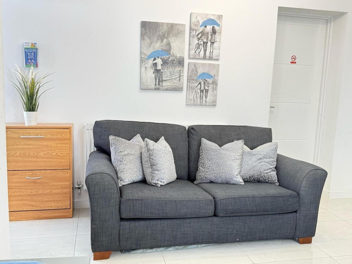 Walnut Luxurious 2-Bedroom With Ensuite - Parking, Netflix, Wifi - Close To Oxford, Bicester & Blenheim Palace Kidlington Εξωτερικό φωτογραφία